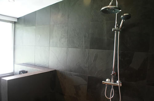 Black slade, Mustang Leisteen (Brazilie)